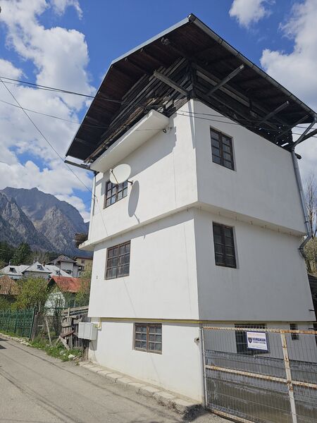 Busteni, ultracentral